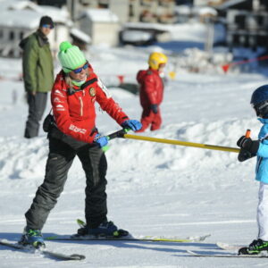 corsi di sci prali villar